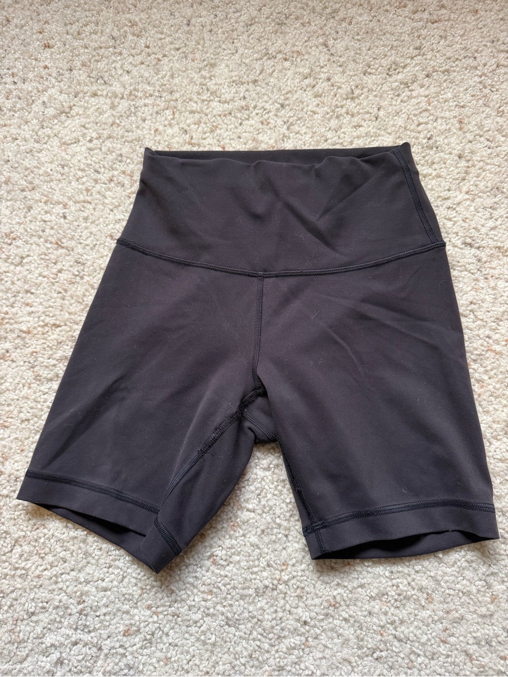 lululemon athletica Wunder Train High-Rise Short 4" - 4